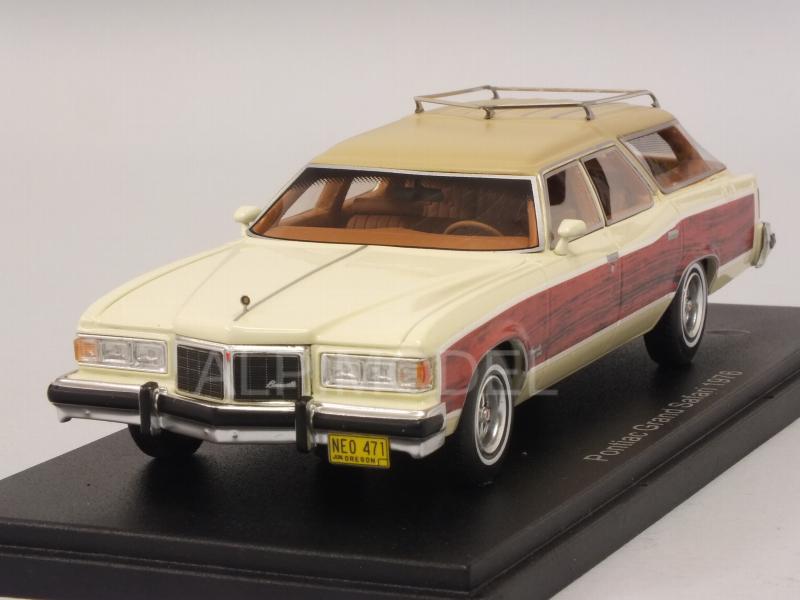 Pontiac Wagon Grand Safari 1976 (Woody/White) by neo