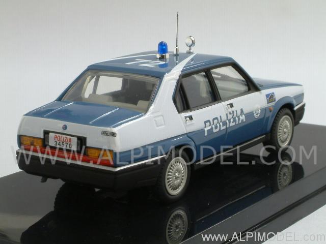 Alfa Romeo 90 Polizia Squadra Volante - pego-italia