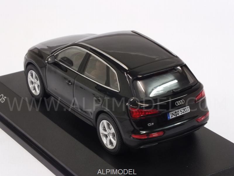 Audi Q5 2016 (Mythos Black) Audi Promo by i-scale
