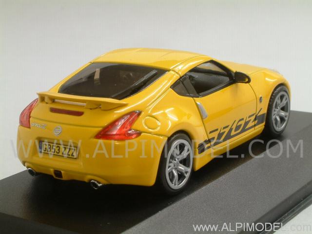 Nissan 370z yellow limited edition #8