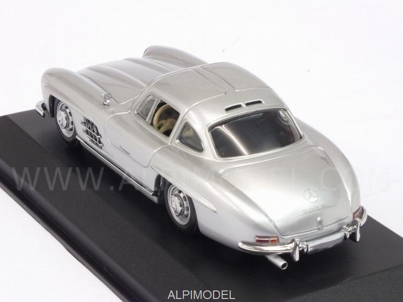Mercedes 300 SL Coupe (W198iI) 1955 (Silver) 'Maxichamps' Edition by minichamps