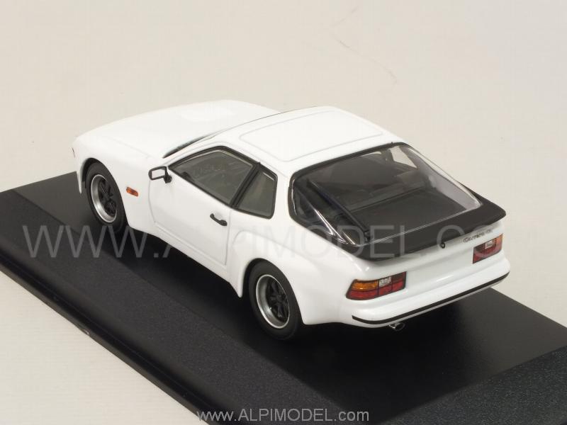 Porsche 924 GT 1981 (White) 'Maxichamps' Edition by minichamps