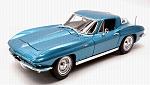 Chevrolet Corvette 1965 (Metallic Light Blue) by MAISTO