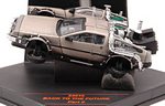 De Lorean BACK TO THE FUTURE 2 Flying Version by VITESSE