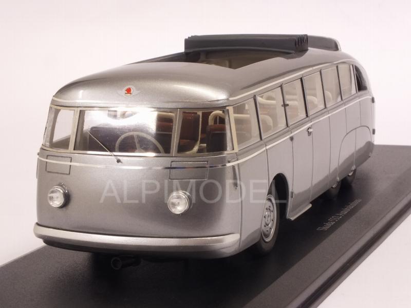 Skoda 532 Autobahnbus 1938 (Metallic Silver) by auto-cult