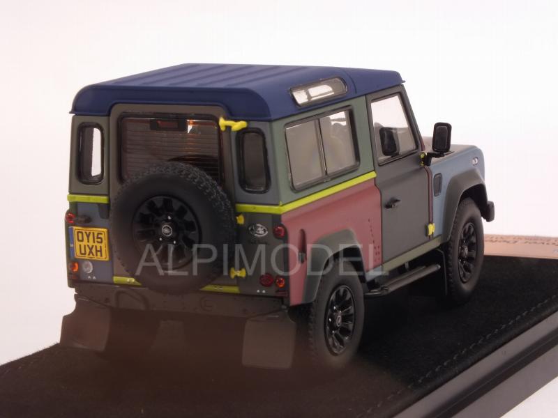 Land Rover Defender 90 Paul Smith Edition 2015 - almost-real