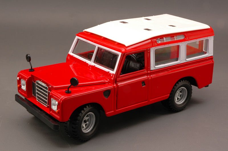 Land Rover 110 1983 (Red/White) by burago