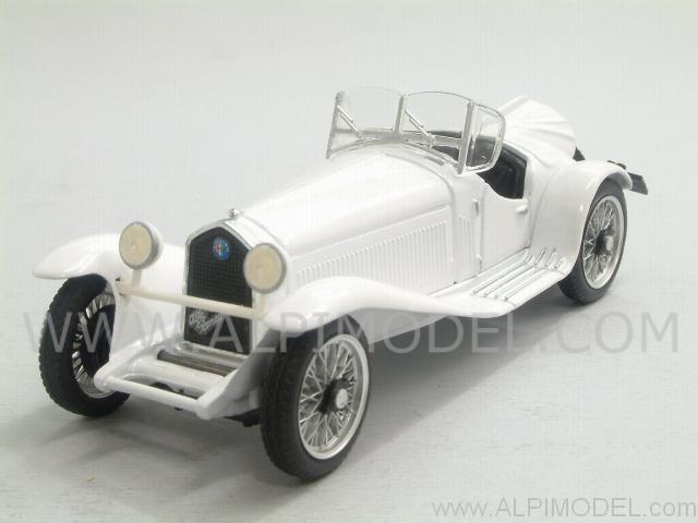 Alfa Romeo 2300 1931 (White) by brumm