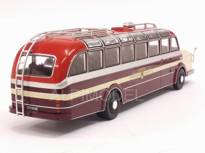 Krupp Titan 080 Bus 1951 - ixo-models