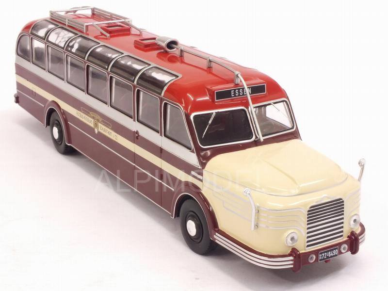 Krupp Titan 080 Bus 1951 - ixo-models