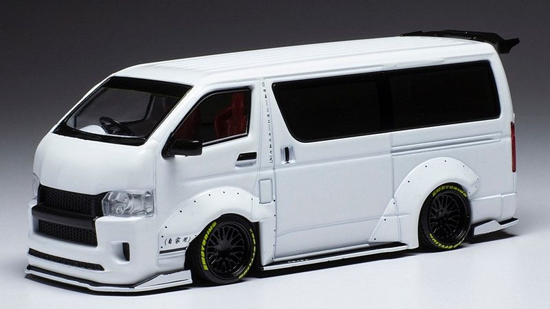 Toyota Hiace Widebody 2018 (White) by ixo-models