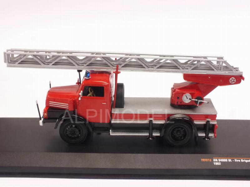 IFA S4000 BL Ladder Truck Fire Brigade - ixo-models