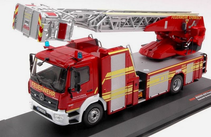 IXO-MODELS TRF020S Mercedes Atego DLK 23/12 Feuerwehr Garmisch
