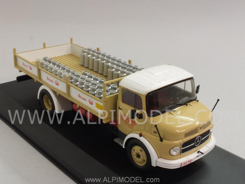 Mercedes 1113 truck Stassano Milk 1967 - ixo-models