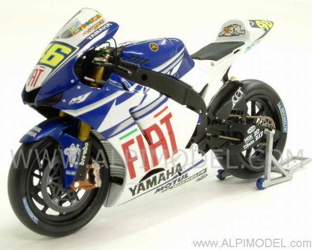 Yamaha YZR-M1 FIAT Team Valentino Rossi MotoGP 2007 by minichamps