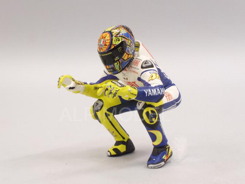 Valentino Rossi MotoGP 2009 figurine by minichamps