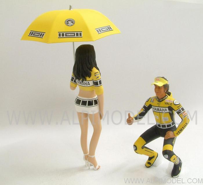 Valentino Rossi + Grid Girl Ombrellina (2 figures) Laguna Seca 2005 Limited Edition 480pcs. - minichamps