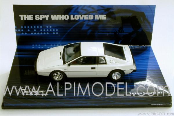 Lotus Esprit 007 James Bond 'The spy who loved me' by minichamps
