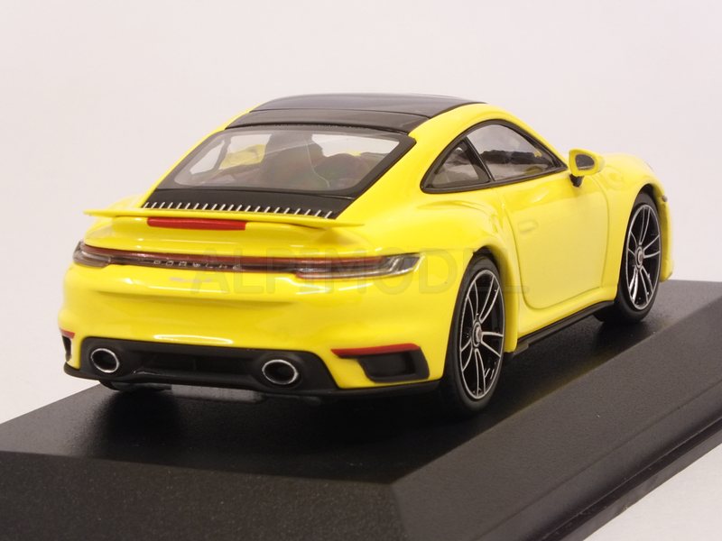 Porsche 911 Turbo S (992) 2020 (Yellow) - minichamps