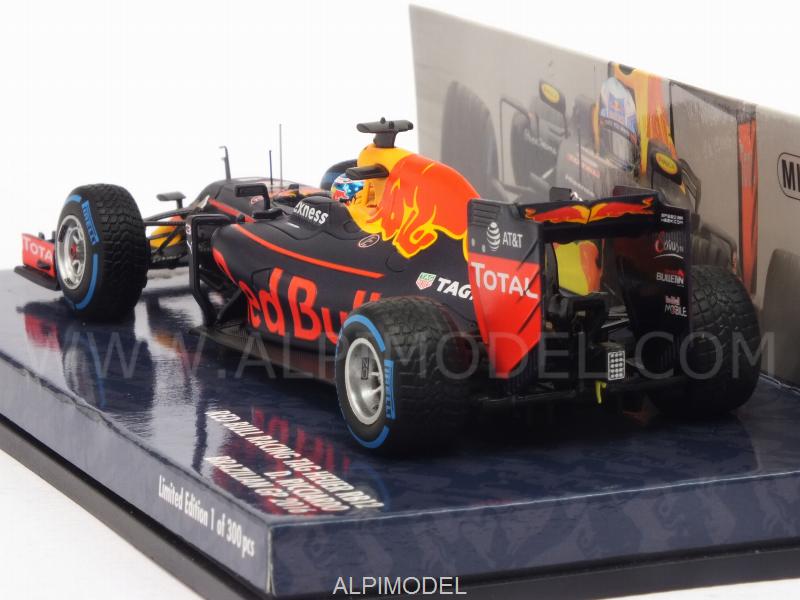 Red Bull RB12 #3 GP Brasil 2016 Daniel Ricciardo - minichamps