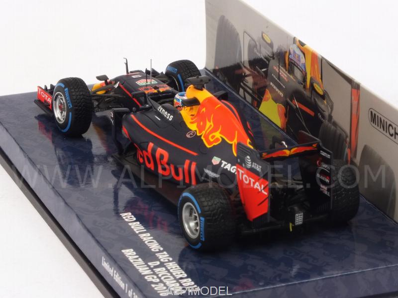 Red Bull RB12 #3 GP Brasil 2016 Daniel Ricciardo - minichamps