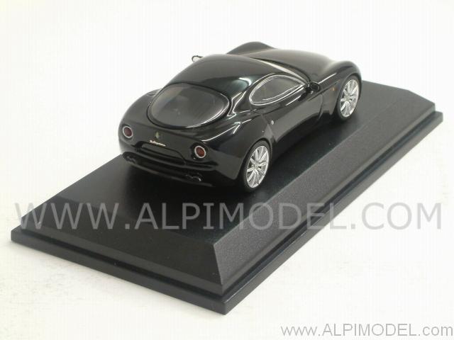 Alfa Romeo 8C Competizione (Black)  (1/64 scale - 7cm) - minichamps
