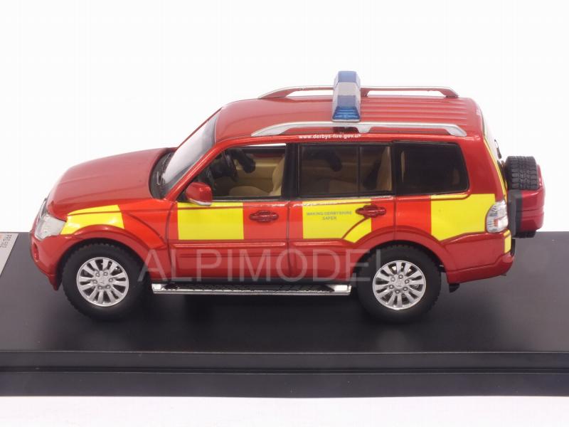 Mitsubishi Pajero UK Derbyshire Fire-Rescue Service 2010 - premium-x