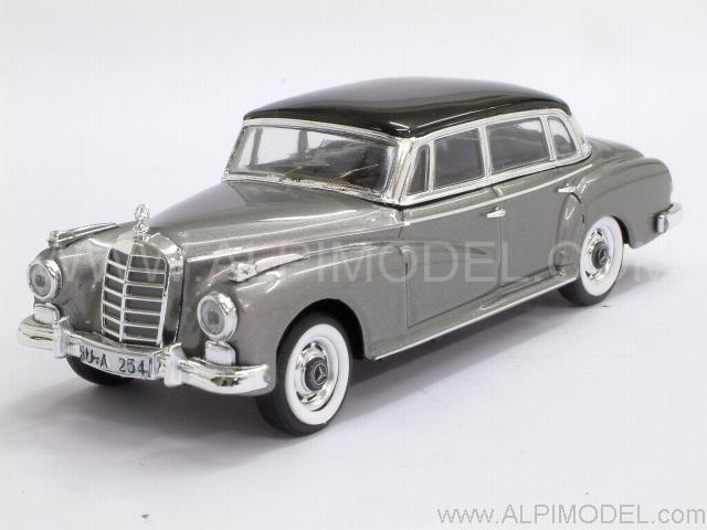 Mercedes Adenauer 1951 (Grey Metallic) by rio