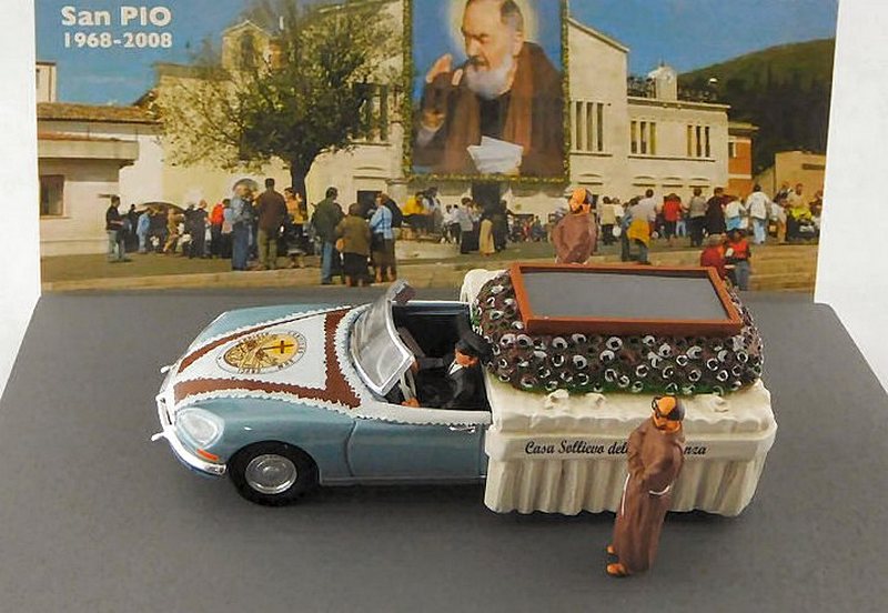Citroen DS Special 1968 Funerale di Padre Pio by rio