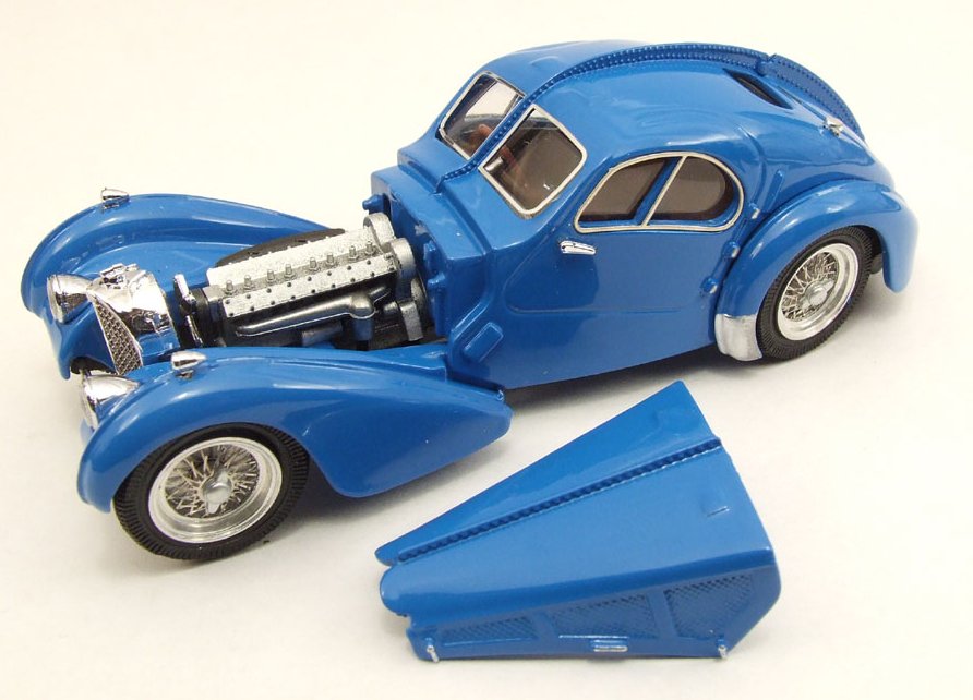 Bugatti 57 SC Atlantic 1938  (Blue - 98 components) by rio