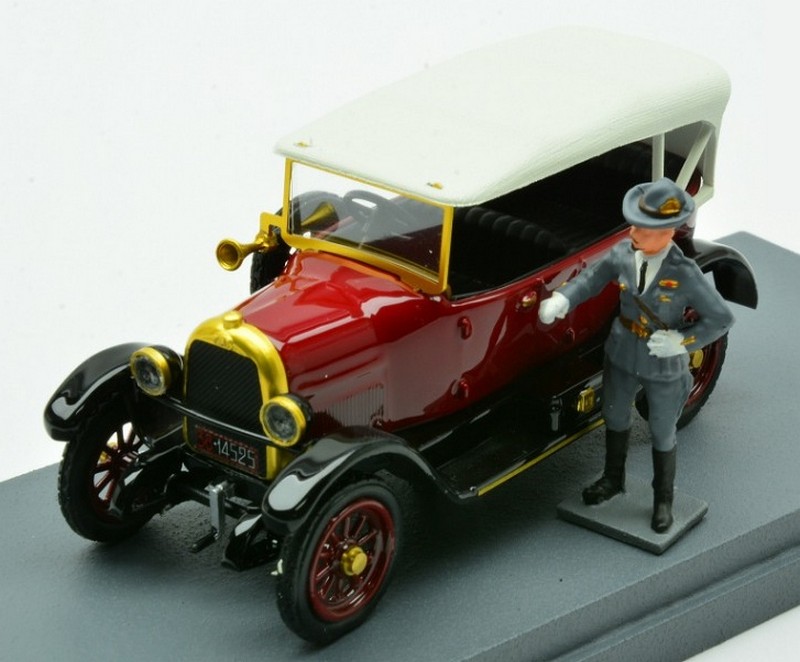 Fiat 501 Fiume 1919 Gabriele D'Annunzio (with figure) by rio