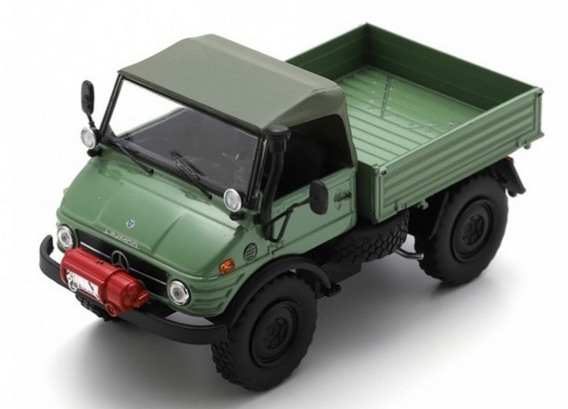 Mercedes Unimog U406 Truck (Green) by schuco