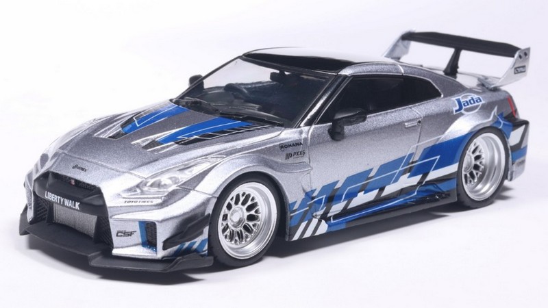 Nissan GT-R (R35) Liberty walk Silhoueette 2019 (Silver) by solido
