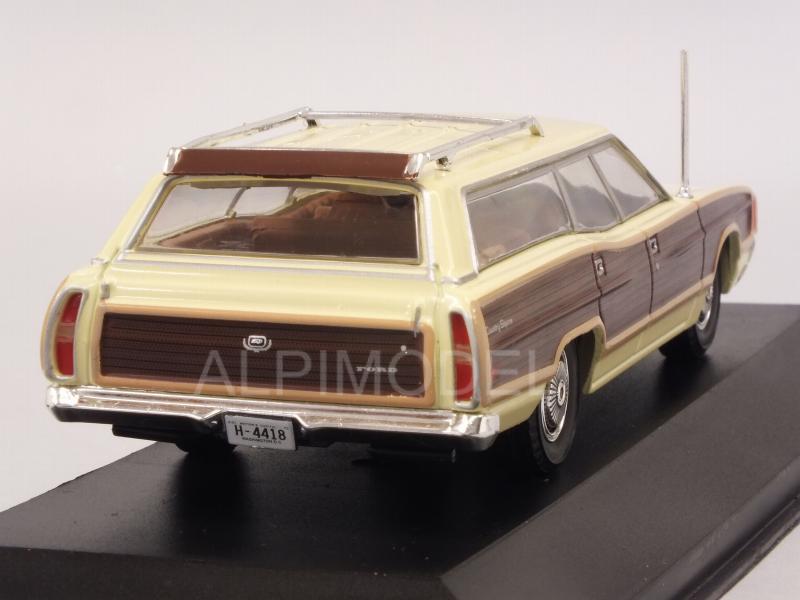 WHITEBOX WB291 Ford LTD Country Squire 1972 (Light Yellow/Woody) 1/43