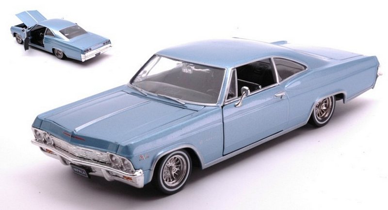 Chevrolet Impala SS396 1965 Low Rider (Metallic Light Blue) by welly