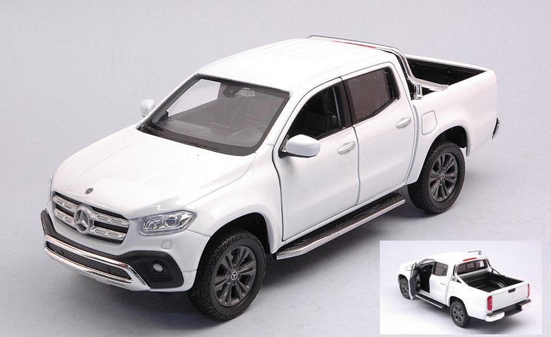Mercedes X-class (White) by welly