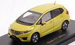 Honda Fit Hybrid (Attract Yellow Pearl) by EBBRO