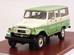 Toyota FJ 45 LV Land Cruiser 1963-67 (Green/White) by GREAT ICONIC MODELS