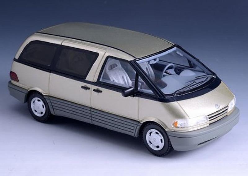 Toyota Previa 1994 (Gold) by glm-models