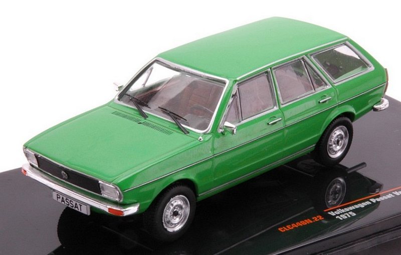 Volkswagen Passat Variant LS 1975 (Green) by ixo-models