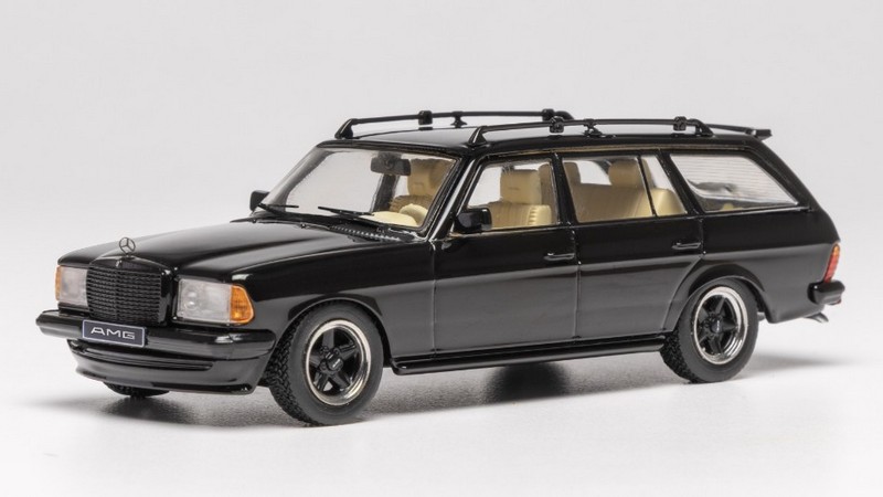 Mercedes 500TE V8 AMG (S123) 1979 (Black) by ixo-models