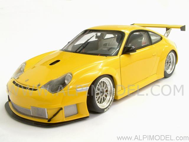 minichamps Porsche 911 GT3 RSR ALMS 2004 (Yellow) (1/18 scale model)