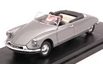 Citroen DS19 Just Married 1961 (with 2 figurines) by RIO