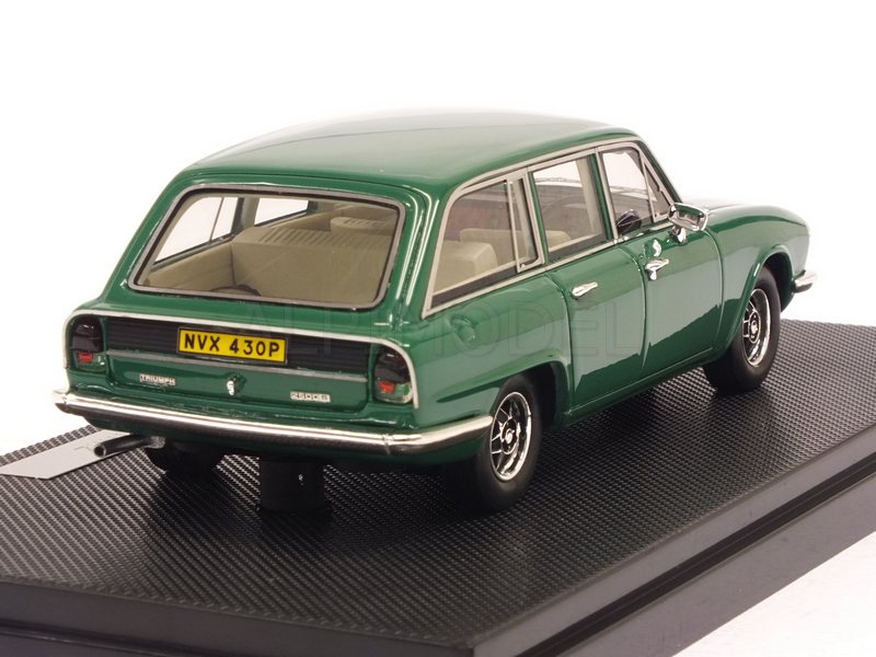 Trimuph 2500S Estate Mk2 1969 (Emerald Green) by silas
